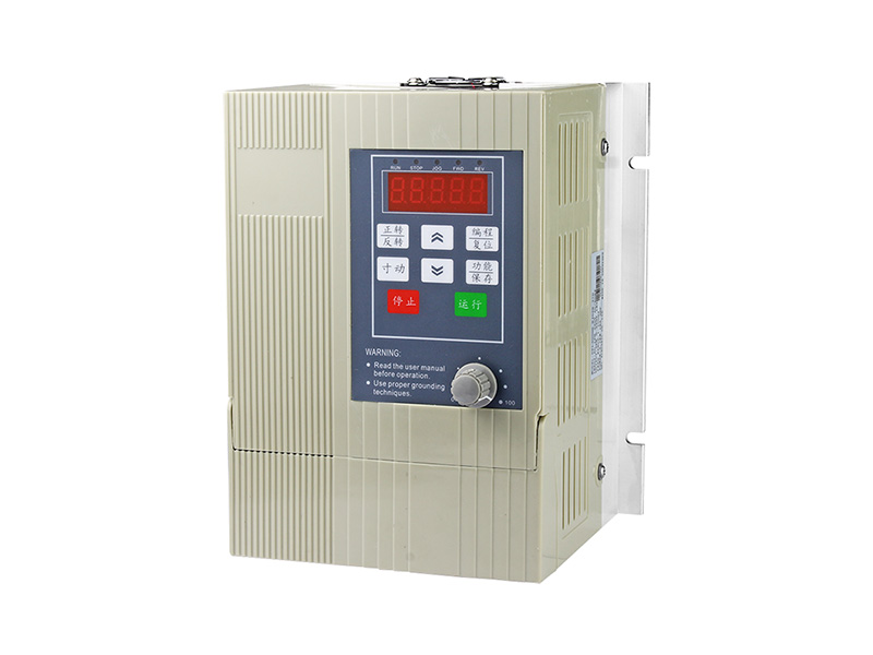 4000H通用變頻器，變頻器三相380V，變頻器廠家，電機(jī)變頻器