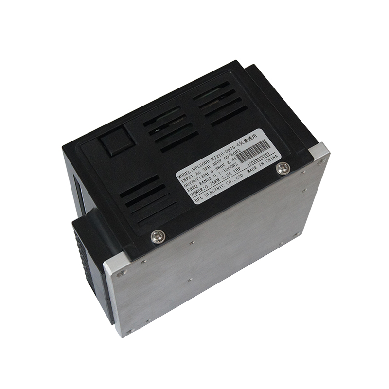 DFL500D通用變頻器，小體變頻器，變頻調(diào)速器，變頻器生產(chǎn)廠家